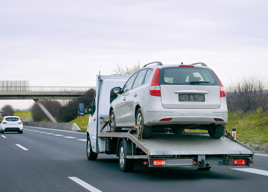 Long-Distance Towing: Reaching Your Destination with Peace of Mind |